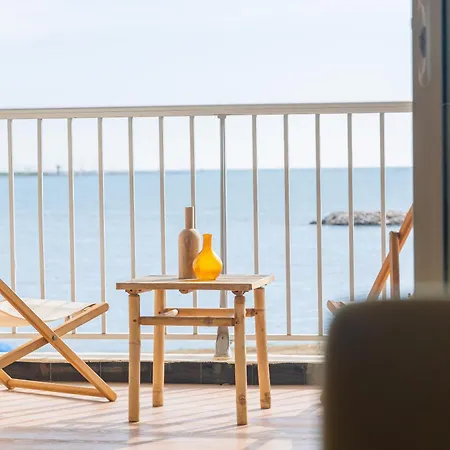 Cafe Miramar 3* Le Grau-du-Roi