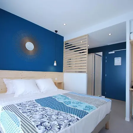 Otel Cafe Miramar Le Grau-du-Roi