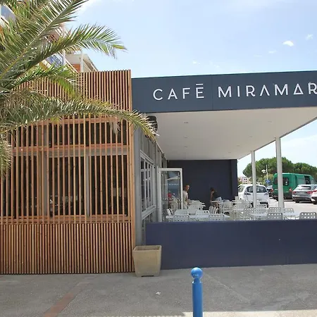 Otel Cafe Miramar 3*