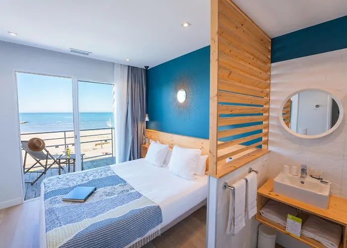 Café Miramar Hotel Le Grau-du-Roi