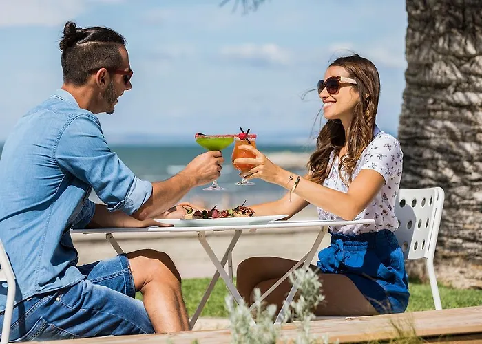 Hotel Café Miramar Le Grau-du-Roi