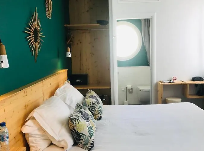 Café Miramar Le Grau-du-Roi