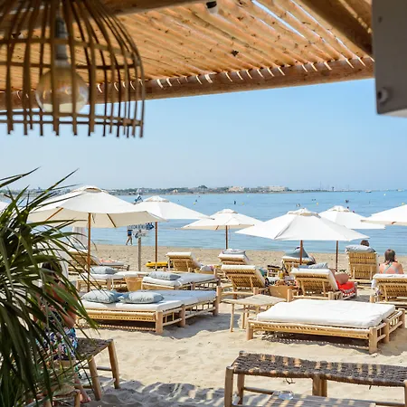 Cafe Miramar Hotel 3*