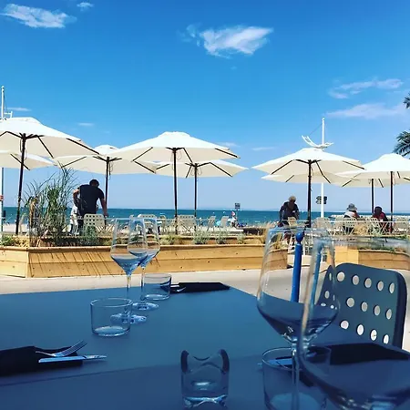 Cafe Miramar Hotel Le Grau-du-Roi